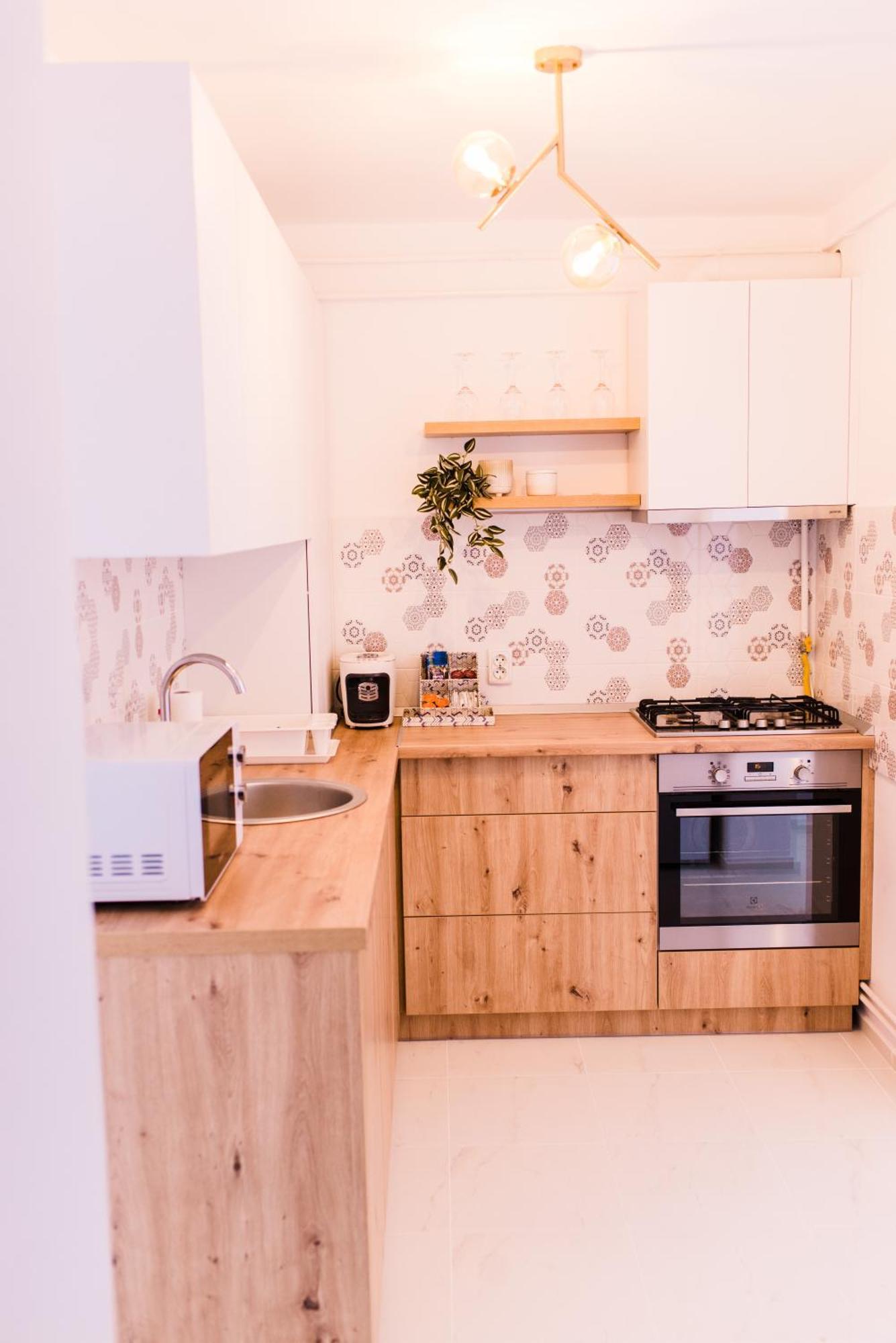 Riverside White Apartment Satu Mare Exterior photo